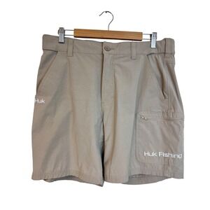 HUK Fishing Shorts Mens L Tan Performance Cargo Hiking Gorpcore Camping Travel